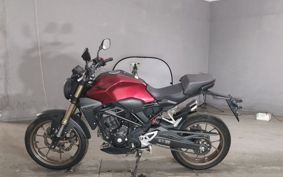 HONDA CB250R MC52