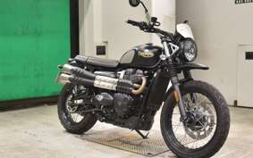 TRIUMPH STREET SCRAMBLER 2022