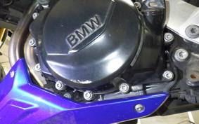 BMW F900R 2024