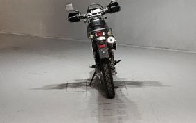 SUZUKI DJEBEL250XC SJ45A