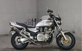 YAMAHA XJR1300 RP01J
