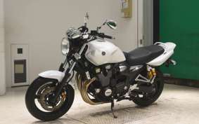 YAMAHA XJR1300 Gen.2 2017 RP17J
