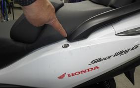 HONDA SILVER WING 400 GT Type 2009 NF03