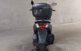 YAMAHA N-MAX 155 SG50J