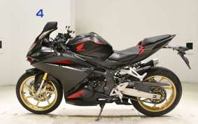 HONDA CBR250RR A MC51