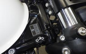 TRIUMPH STREET SCRAMBLER 2019