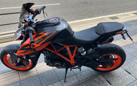 KTM 1290 SUPER DUKE R 2019 V3940