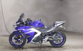 YAMAHA YZF-R25 RG10J