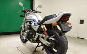 HONDA CB1300SF SUPER FOUR 2000 SC40