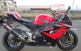 SUZUKI GSX-R1000 2005 B6121