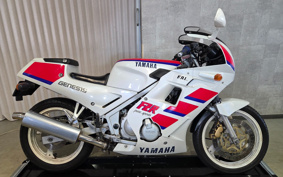 YAMAHA FZR250 2KR