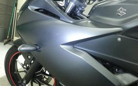 SUZUKI GIXXER 250 SF 2016