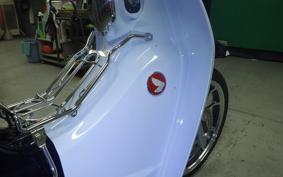 HONDA C125 SUPER CUB 1994 JA58