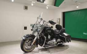 HARLEY FLHRC 1690 2014