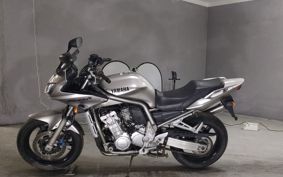 YAMAHA FZS1000 FAZER 2002 RN06
