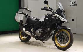 SUZUKI Vｽﾄﾛｰﾑ650XTA 2022 C733M