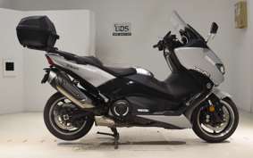 YAMAHA T-MAX 530 DX 2019 SJ15J