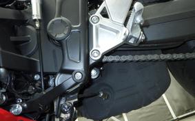 HONDA CB650R E-Clutch 2026 RH17
