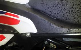 BMW M1000RR 2025