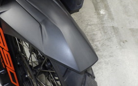 KTM 890 ADVENTURE	 2022