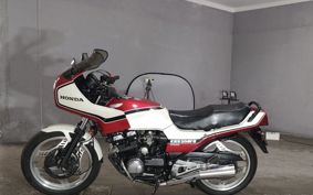 HONDA CBX550F INTEGRA PC04