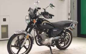 YAMAHA YB125SP