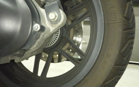 HONDA FORZA 250 MF13