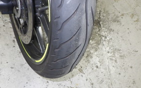 SUZUKI GIXXER 250 SF
