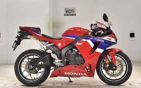 HONDA CBR600RR 2024 PC40