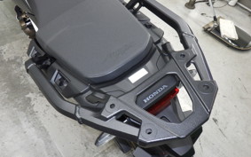 HONDA CRF1100L AFRICA TWIN DCT 2026 SD15