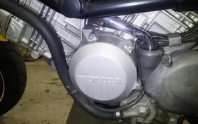 HONDA VTR 250 2022 MC33