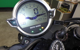MOTO GUZZI V7ストーン TEN 2025