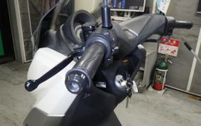 YAMAHA N-MAX 1996 SED6J