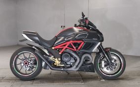 DUCATI DIAVEL CARBON 2012 G100AB