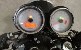 TRIUMPH THRUXTON 2014 TJ9147