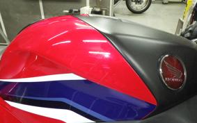 HONDA CBR600RR 2020 PC40