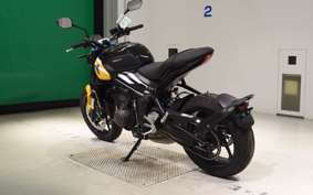TRIUMPH TRIDENT 660 2026