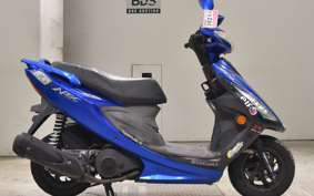 SUZUKI GSR125