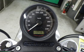 HARLEY XL883LI 2011