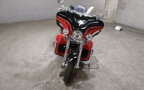 HARLEY HARLEYFLHTKSE1800CVO TEN
