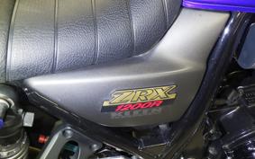 KAWASAKI ZRX1200 R 2002