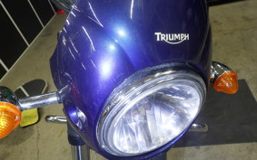 TRIUMPH BONNEVILLE SE 2009