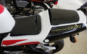 YAMAHA TZR250 R 3XV