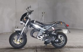 SUZUKI STREET MAGIC CF12A