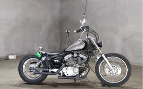 YAMAHA VIRAGO 250 3DM