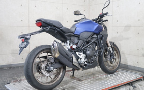 HONDA CB250R MC52