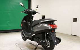 YAMAHA ｱｸｼｽ125Z SEJ6J
