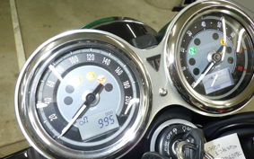 TRIUMPH BONNEVILLE T100 2022