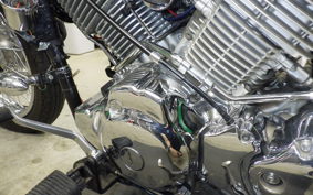 YAMAHA DRAGSTAR 1100 2002 VP13J