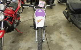 YAMAHA PW80 2016 4BC
